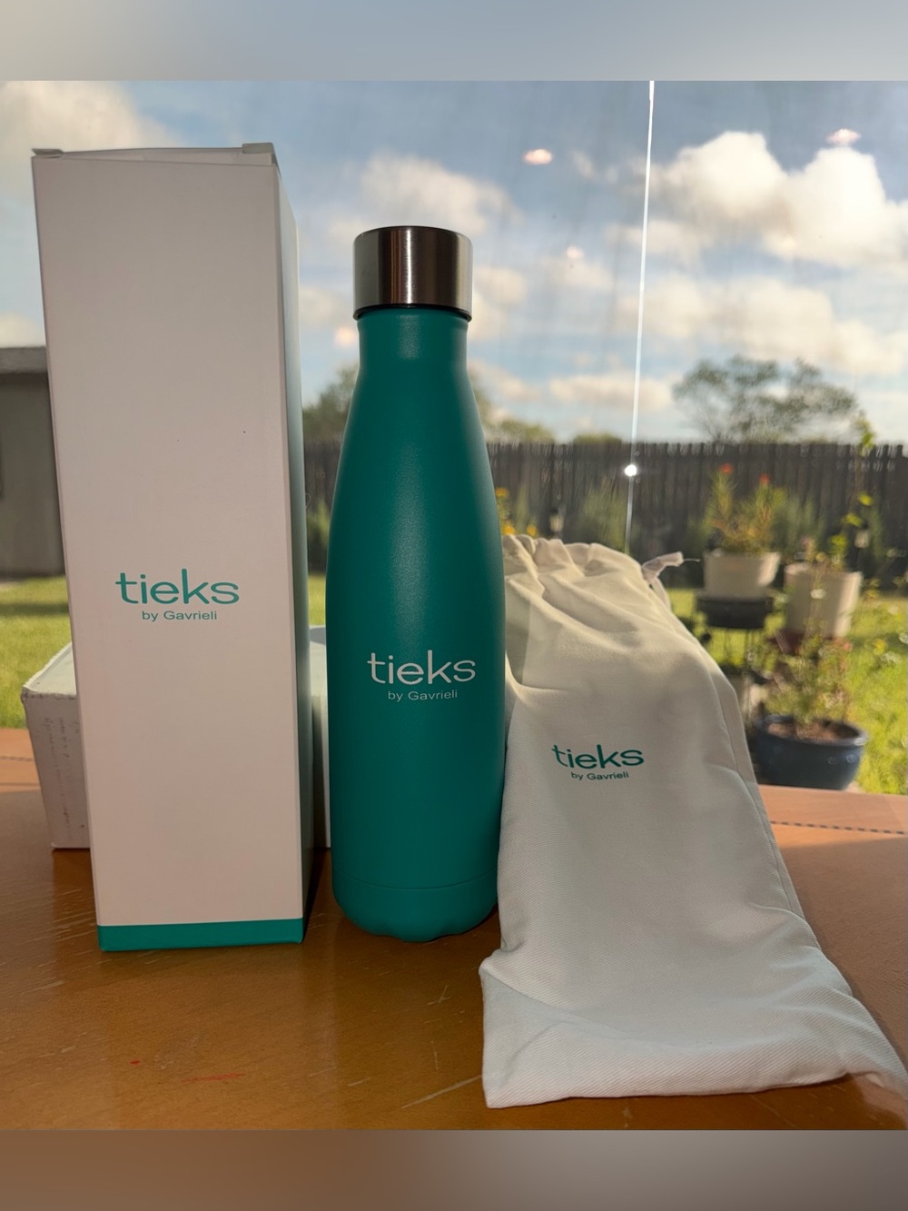 Tieks Teal Insulated Stainless Bottle with Branded Pouch